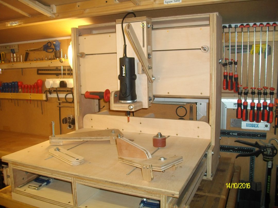 Homemade-3d-router-readers-showcase-carpentry