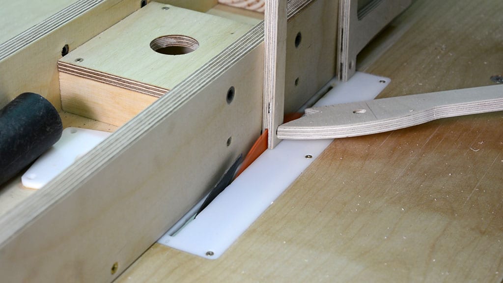 How-to-cut-plywood-coping-saw