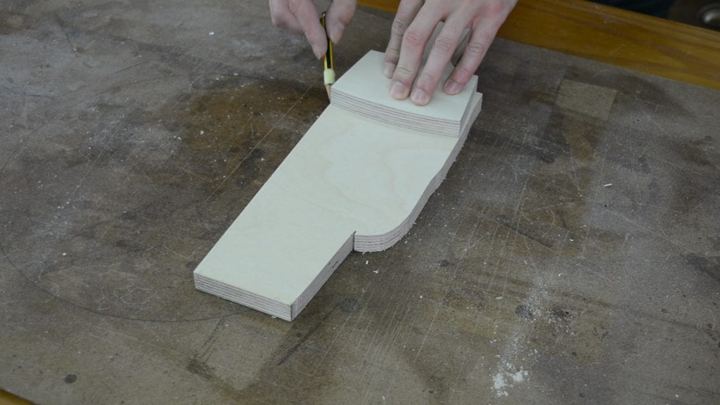 How-to-cut-woodworking-plywood-mallet