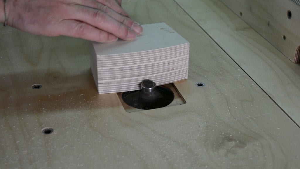 How-to-router-mill-woodworking-plywood-mallet