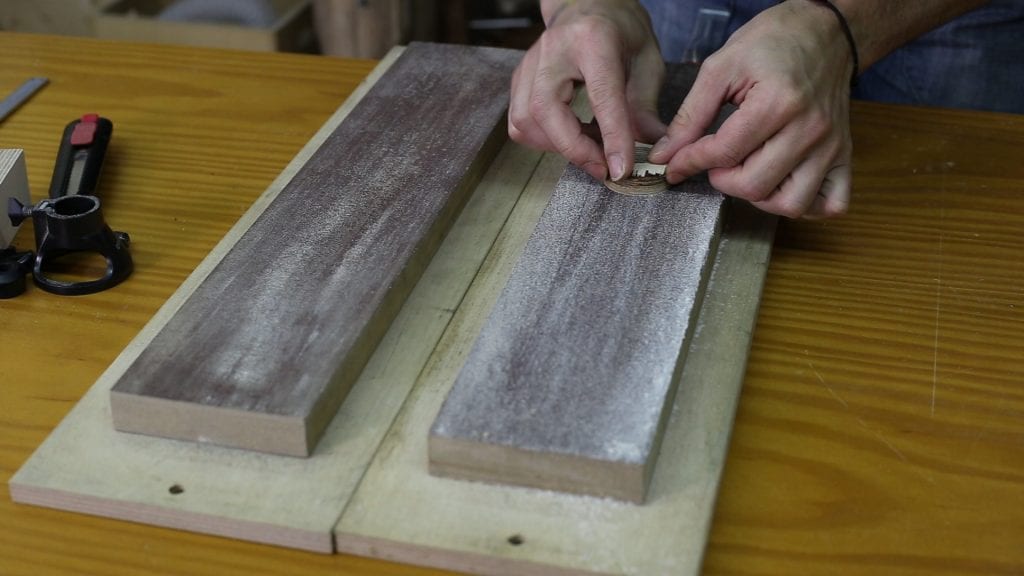 How-use-sanding-block-base-woodworking